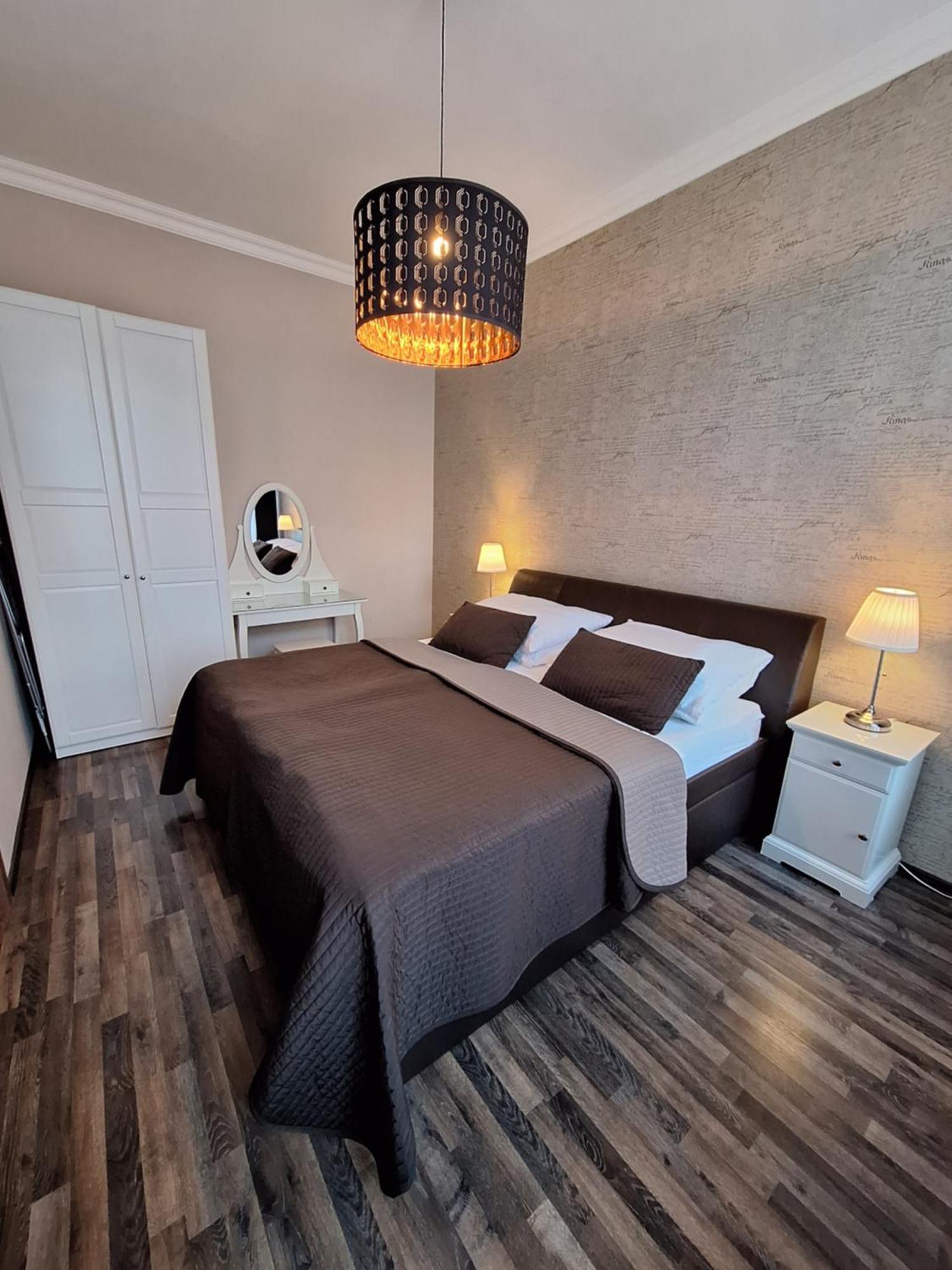 Residence Moravia Apartments 卡罗维发利 外观 照片