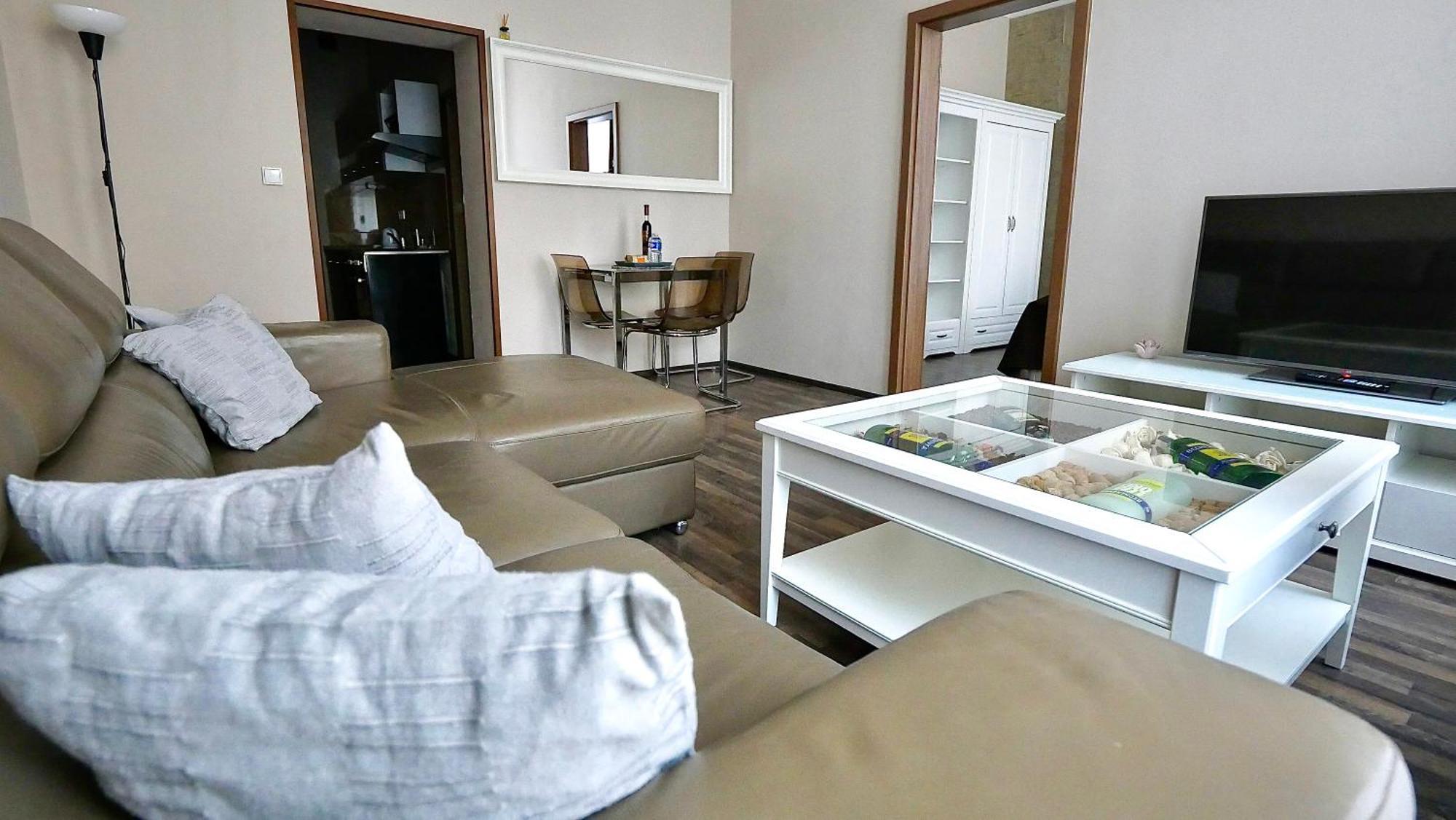 Residence Moravia Apartments 卡罗维发利 外观 照片