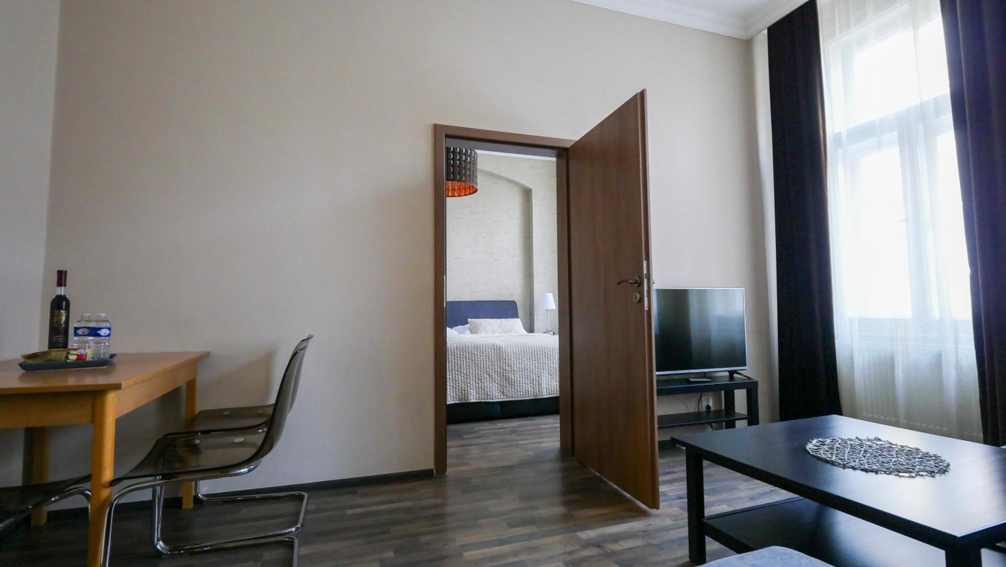 Residence Moravia Apartments 卡罗维发利 外观 照片